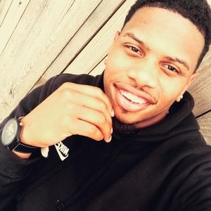 Meet your Posher, Elroy